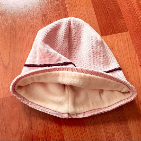 NWOT The North Face Pink Beanie - Picture 5 of 9